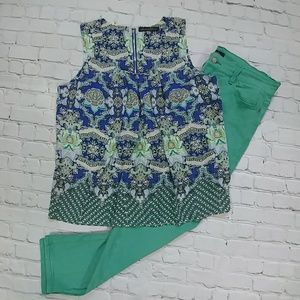 Rose & Olive Sleeveless Blouse